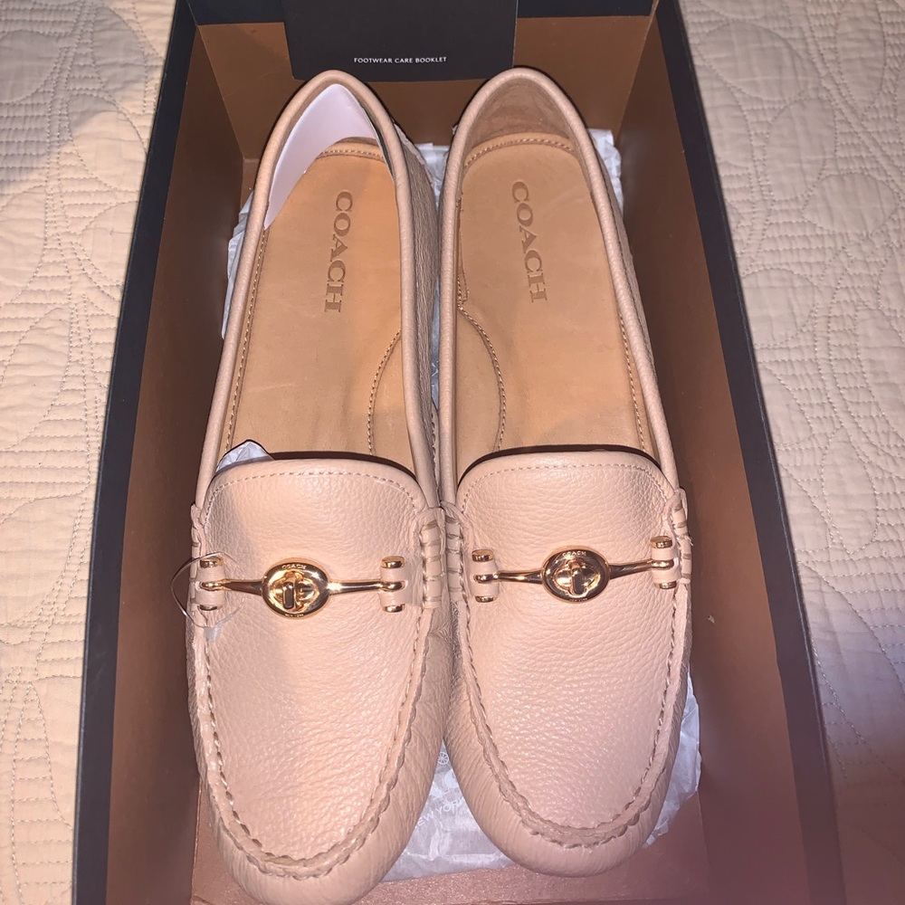 Coach Tan Loafers Size 10